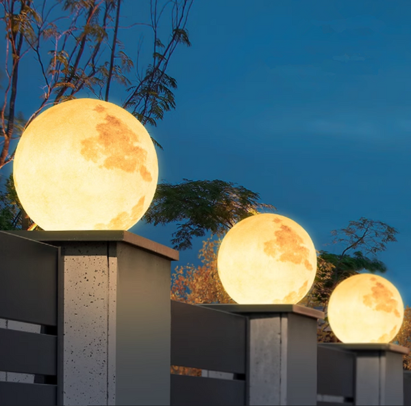 Moon-Shaped Outdoor Pier-Mount Pillar Accent Post Lights