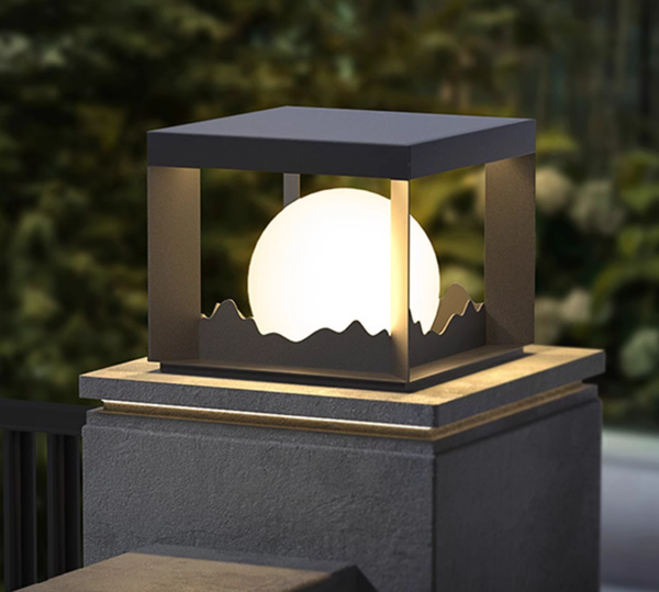 Solar Post Lights Outdoor  column lights, Pillar Fence LED Post  Lights Solar Powered Lantern, Modern Deck Column Lamp, 3000K LED Patio Garden Decoration Lighting with IP65 Waterproof