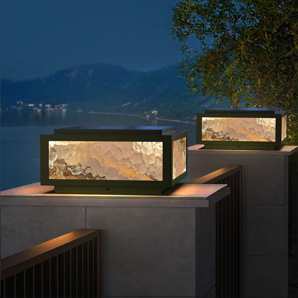 Modern LED Waterproof Outdoor Post Lights outdoor column lights Solar Fence Pillar Light Deck Post Lights